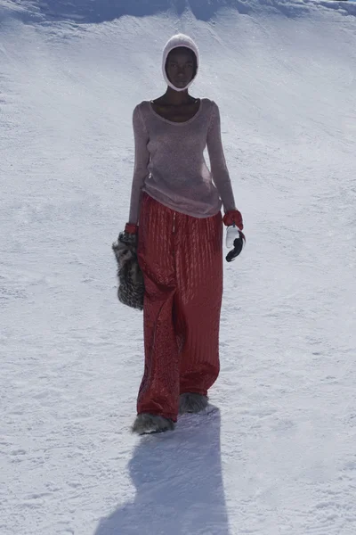 Look 22